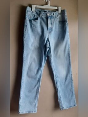 FRYE Denim JEANS light Wash High Rise Straight Leg Women's 10/30 RN 114186